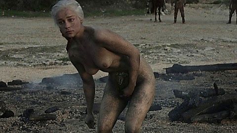 Pic: Emilia Clarke in Game of Thrones (2011)