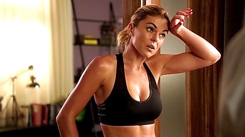 Pic: Serinda Swan in Graceland