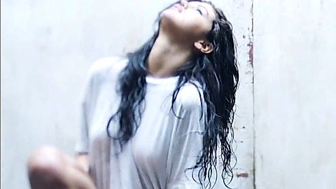 Pic: Selena Gomez in Selena Gomez - Good For You (2015)