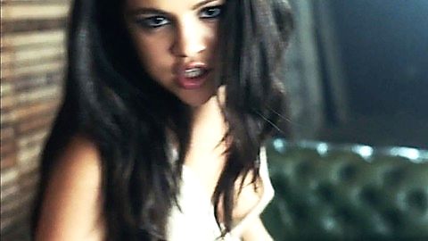 Pic: Selena Gomez in Selena Gomez - Good For You (2015)