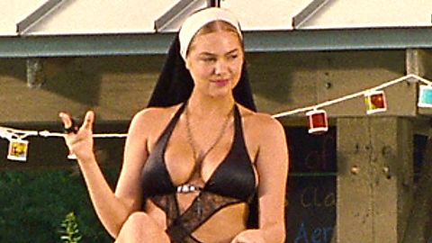 Pic: Kate Upton in The Three Stooges (2012)