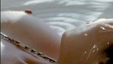 Pic: Andréia Horta in Alice (2008)