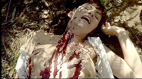 Pic: Mandy Pauline in The Dead and the Damned (2010)