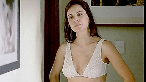 Pic: Alejandra Barros in No eres tú, soy yo (2010)