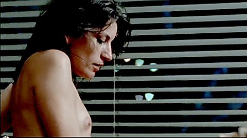 Pic: Guta Ruiz in Alice (2008)