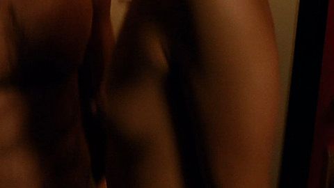 Pic: Elizabeth Anweis in Hung