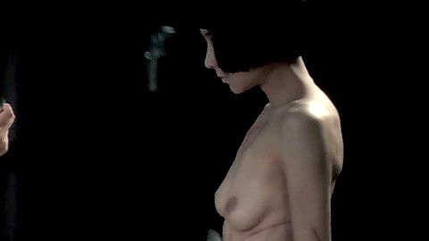 Pic: Mariko Miyamitsu in Oni-gokko (2011)