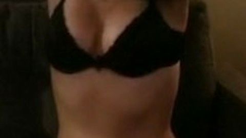 Pic: Brea Grant in Maron