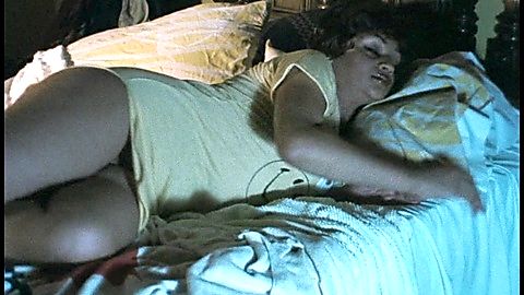 Pic: Beverly Bonner in Basket Case (1982)