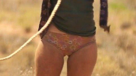 Pic: Mia Wasikowska in Tracks (2013)