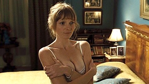 Pic: Alexandra Schepisi in The Eye of the Storm (2011)