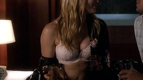 Pic: Caity Lotz in Arrow (2012)