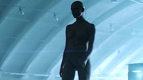 Pic: Caity Lotz in The Machine (2013)