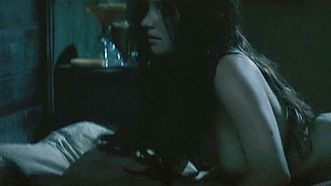 Pic: Laurence Leboeuf in Le torrent (2012)
