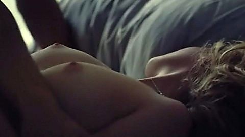 Pic: Evelyne Brochu in Café De Flore (2011)