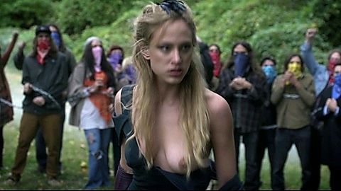 Pic: Nora Arnezeder in Mozart in the Jungle (2014)