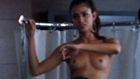 Pic: Stephanie Fantauzzi in Shameless (2011)