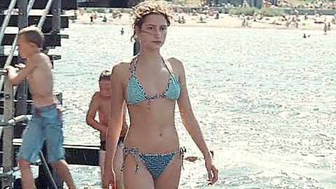 Pic: Lola Créton in Goodbye First Love (2011)