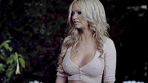 Pic: Mindy Robinson in The Haunting of Whaley House (2012)