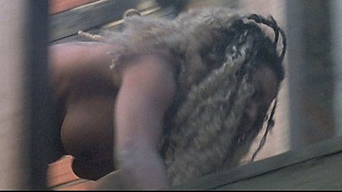 Pic: Sandy Grizzle in Death Wish III (1985)