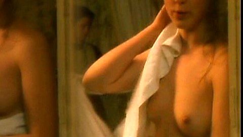 Pic: Mia Fothergill in Sparrow (1993)