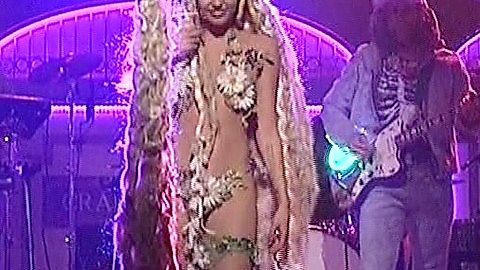 Pic: Miley Cyrus in Saturday Night Live (1975)