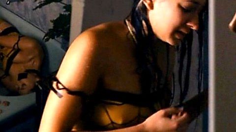 Pic: Leah de Niese in Court of Lonely Royals (2006)