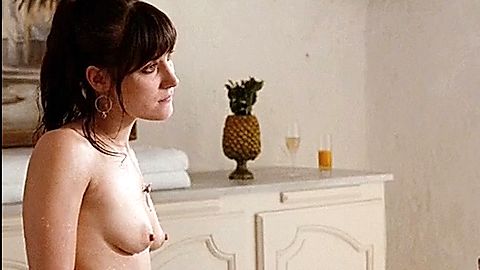 Pic: Camille de Sablet in Holiday (2010)