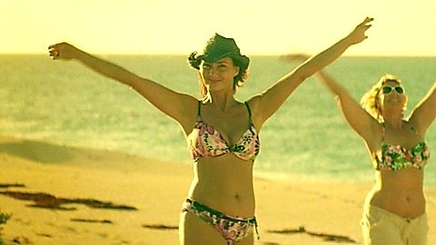 Pic: Viktorie Cermáková in 4Some (2012)