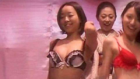 Pic: Aiko Hashiuchi in Dead Sushi (2012)