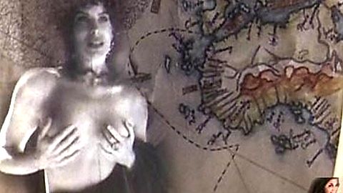 Pic: Débora Bloch in A Invenção do Brasil (2000)