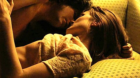 Pic: Bella Heathcote in Not Fade Away (2012)