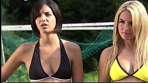 Pic: Christina Sciortino in Bikini Girls on Ice (2009)