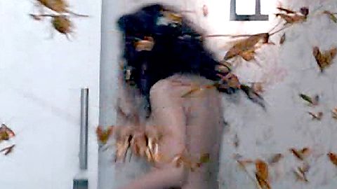 Pic: Esha Gupta in Raaz 3: The Third Dimension (2012)