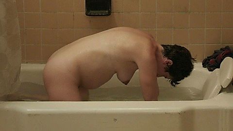 Pic: Gaby Hoffmann in Girls (2012)