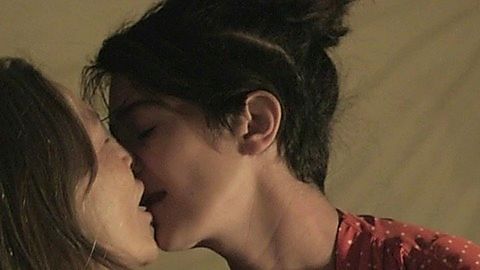 Pic: Gaby Hoffmann in Transparent (2014)