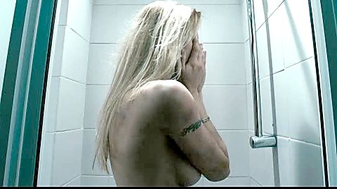 Pic: Michelle Hunziker in Amore nero (2011)