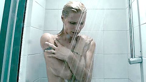 Pic: Michelle Hunziker in Amore nero (2011)