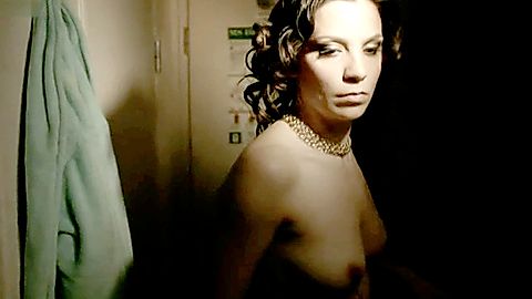 Pic: Anika Lehmann in Einsatz in Hamburg - Mord an Bord (2013)