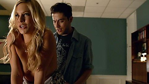 Pic: Tara Holt in Californication (2007)