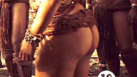 Pic: Juliette Lamboley in Rouge Brésil (2013)