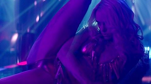Pic: Elle Evans in Scouts Guide to the Zombie Apocalypse (2015)