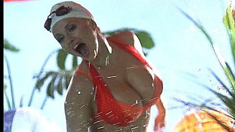 Pic: Anna Semenovich in Gitler kaput! (2008)