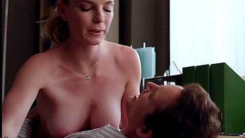 Pic: Betty Gilpin in Nurse Jackie (2009)