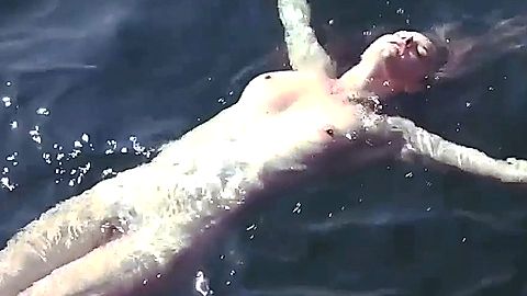 Pic: Camille Rowe in Deadliest Catch (2012)