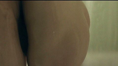 Pic: Rose Leslie in Honeymoon (2014)