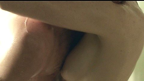 Pic: Rose Leslie in Honeymoon (2014)