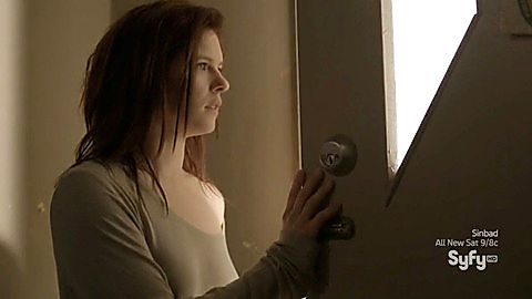 Pic: Magda Apanowicz in Continuum