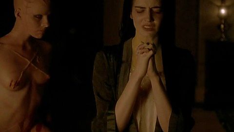 Pic: Olivia Chenery in Penny Dreadful (2014)
