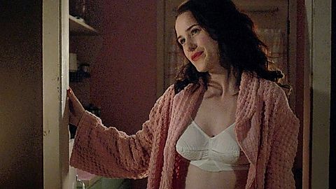 Pic: Rachel Brosnahan in Manhattan (2014)